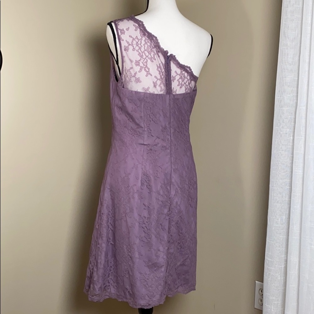 Monique Lhuillier - Ruffled Dress